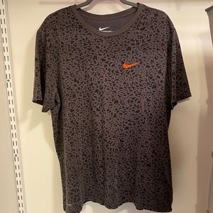 Mens The Nike Tee Dri-fit Size XL